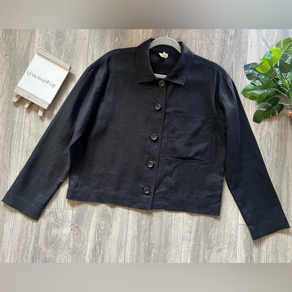Forever 21 100% linen collared jacket with pocket in black. Size M - Picture 3 of 8